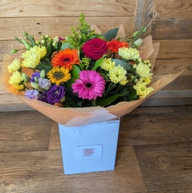 Luxurious Bright Handtied